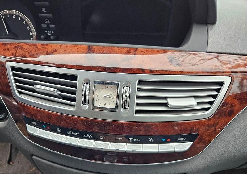 Gebraucht Mercedes S500 387 PS (284 kW) 2005 Blau Limousine