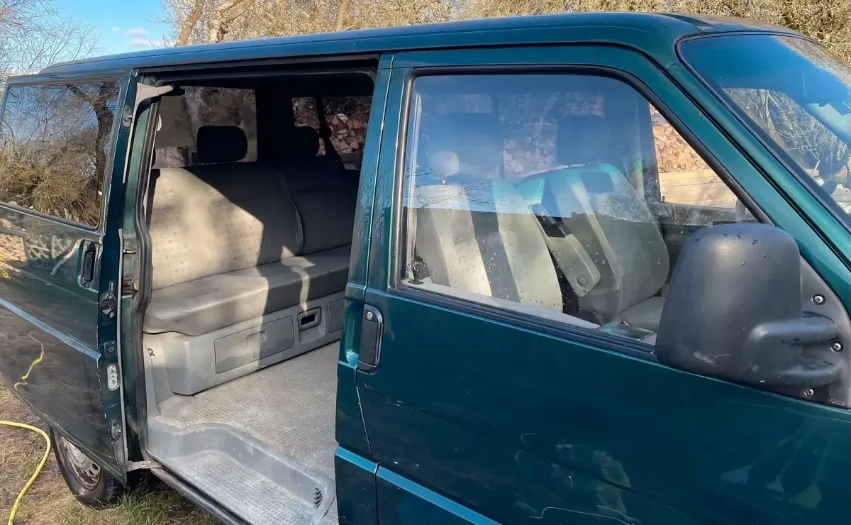Używany VW T4 139 KM (102 kW) 1999 Zielony Van