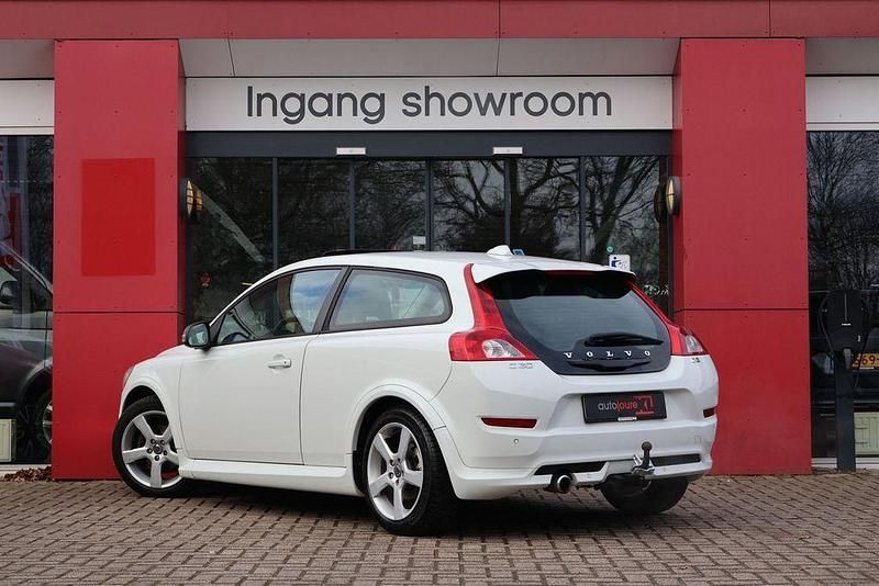 Gebraucht Volvo C30 116 PS (85 kW) 2012 Weiß Kleinwagen