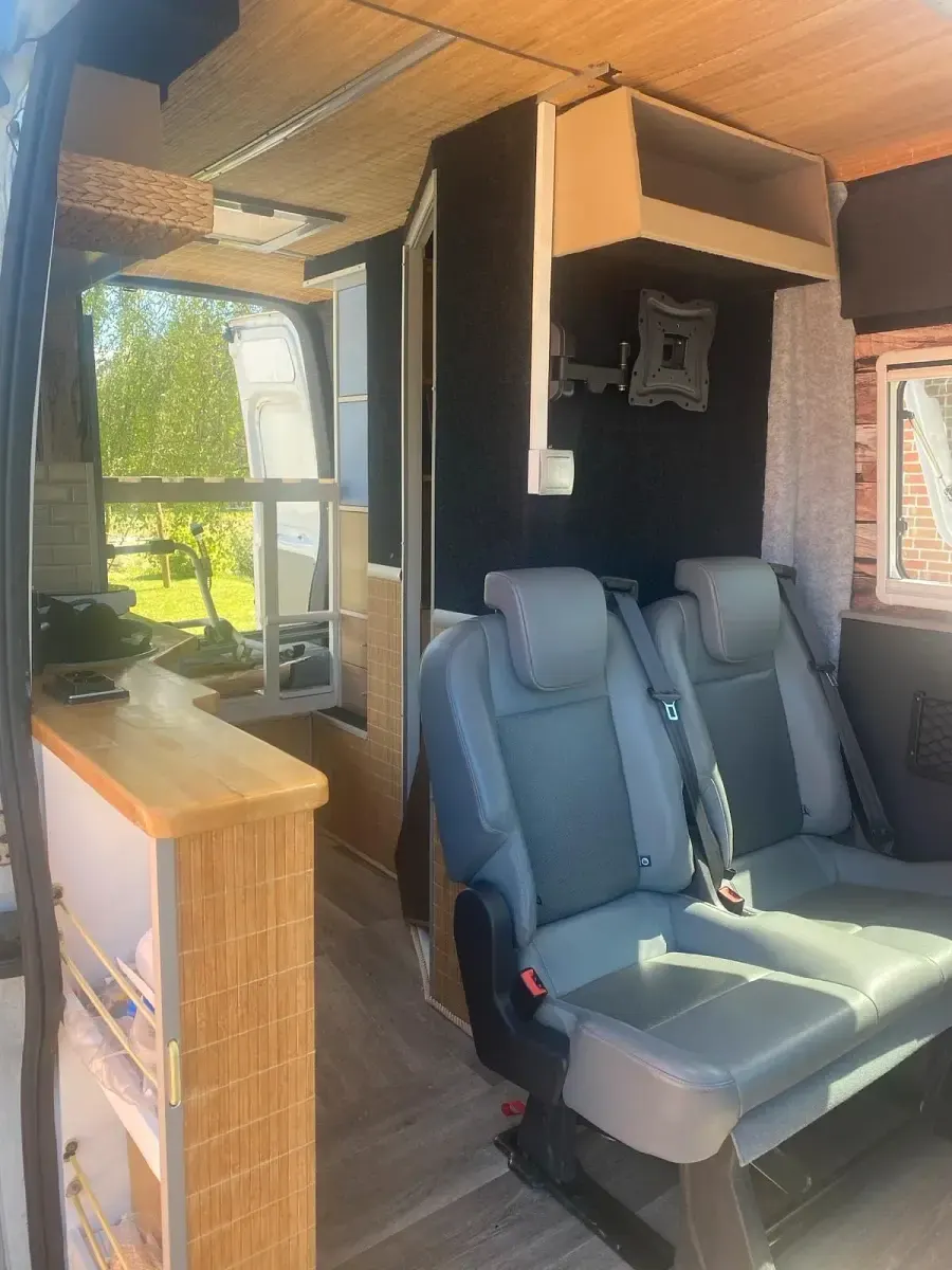 Second-hand Renault Master 120 CP (88 kW) 2009 Alb Monovolum