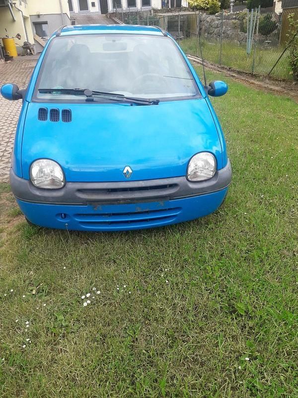 Blau Gebraucht 2002 Renault Twingo Kleinwagen | 320 € - Bild 1/4