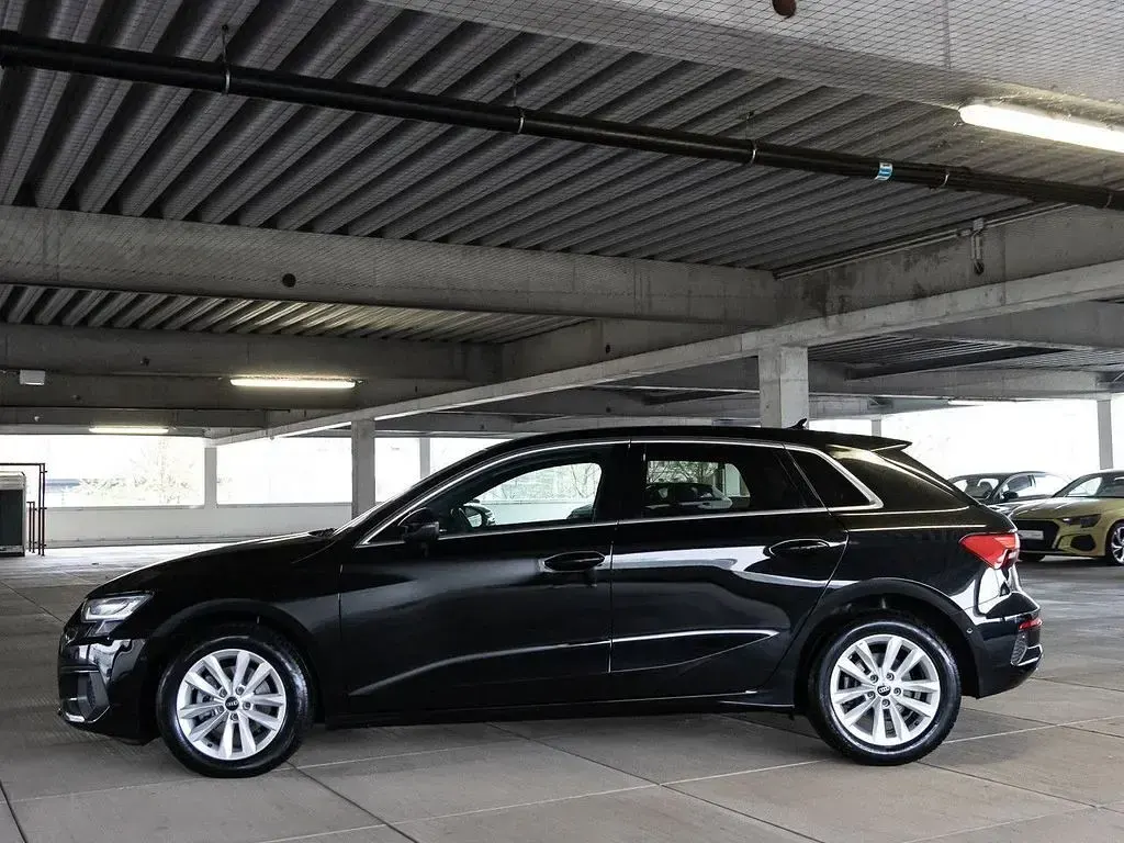 Gebraucht Audi A3 150 PS (110 kW) 2022 Schwarz Limousine