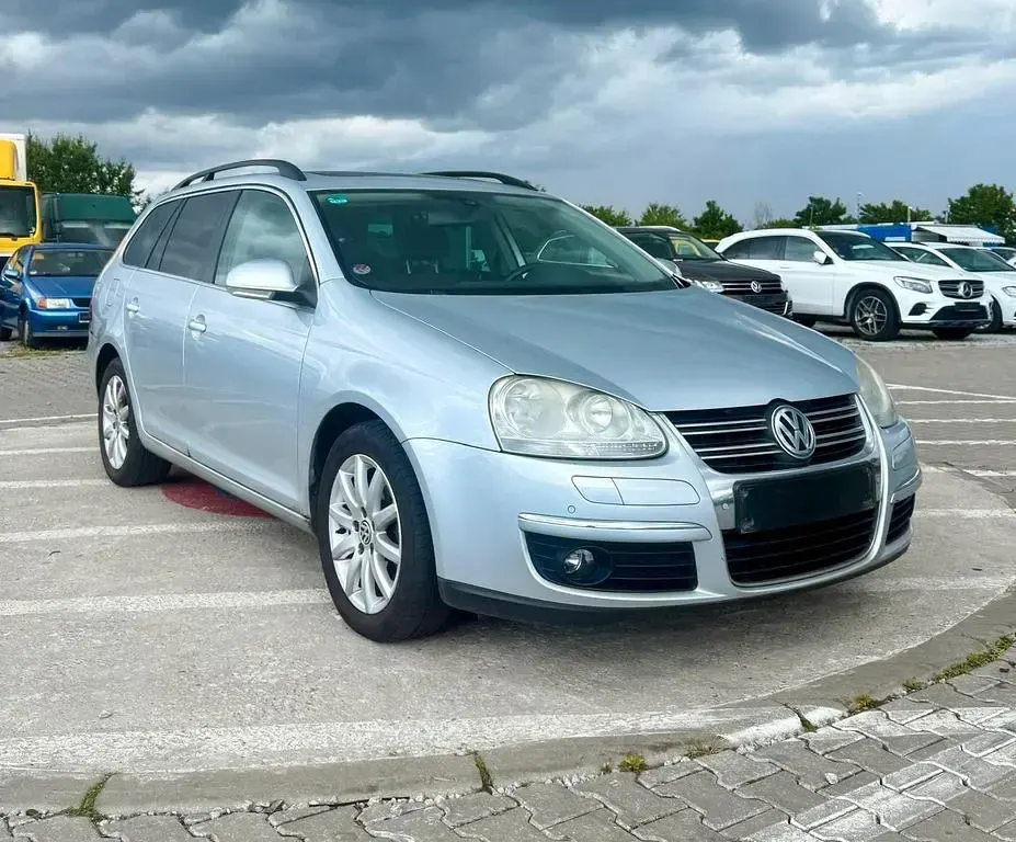 Gebraucht VW Golf V Comfortline 122 PS (89 kW) 2009 Silber Kombi