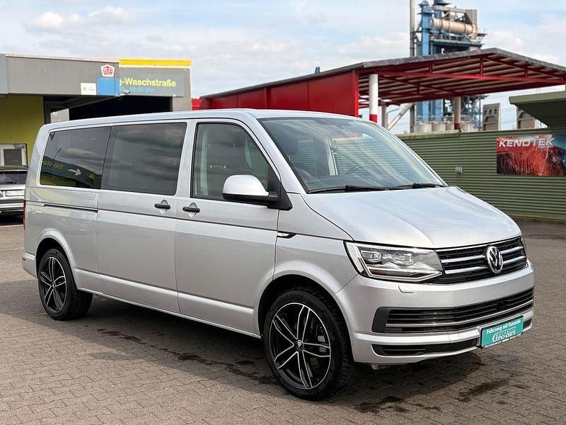 Second-hand VW Caravelle 235 CP (172 kW) 2017 Argintiu Van
