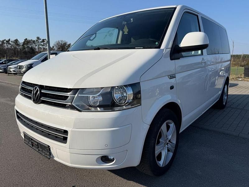 Gebraucht VW Multivan 179 PS (131 kW) 2011 Weiß Van