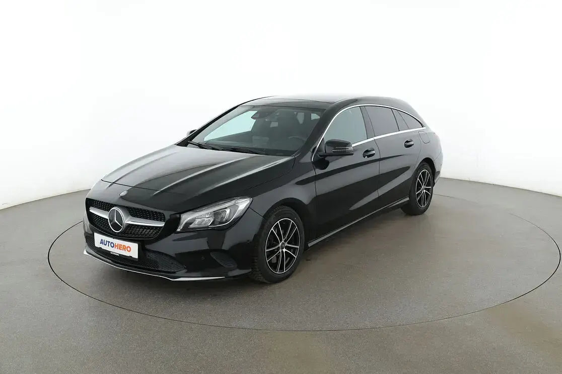 Gebraucht Mercedes CLA220 Shooting Brake Urban 177 PS (130 kW) 2017 Kombi