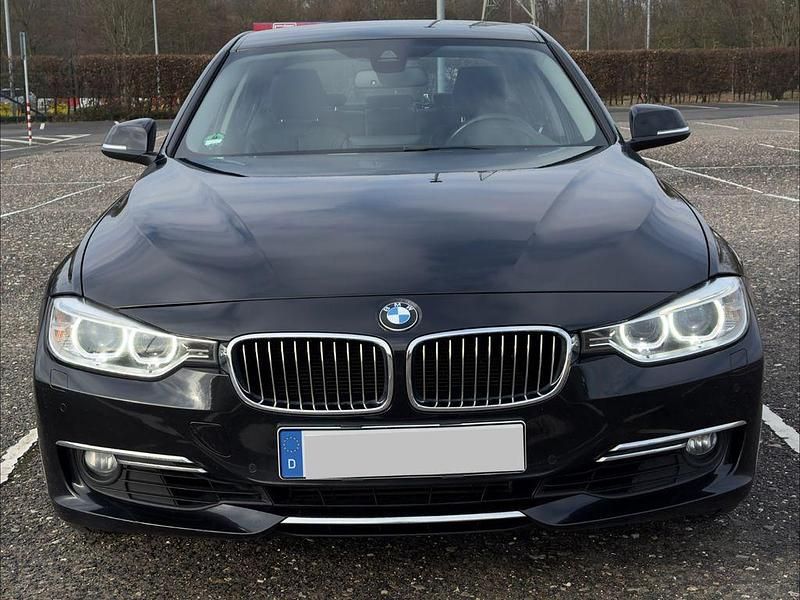 Gebraucht BMW 328 Luxury Line 245 PS (180 kW) 2012 Schwarz Limousine