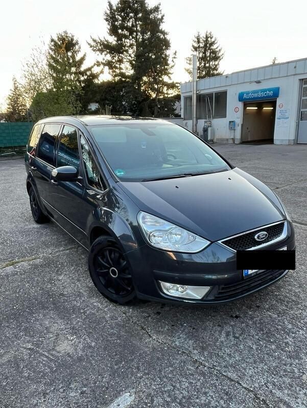 Grau Gebraucht 2009 Ford Galaxy Van / Kleinbus | 2.300 € (Superpreis) - Bild 1/4