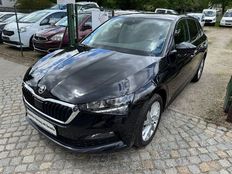 Schwarz Gebraucht 2020 Skoda Scala Style Kleinwagen | 18.499 € (Fairer Preis) - Bild 1/4