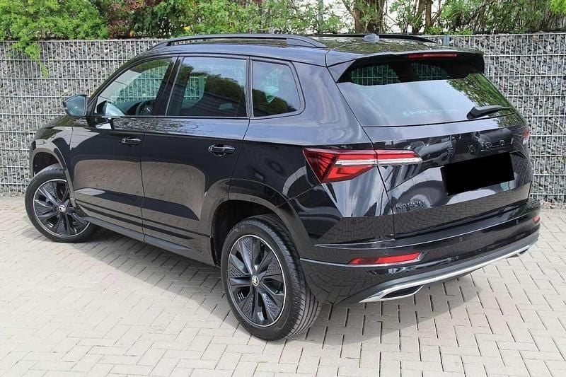 Gebraucht Skoda Karoq SportLine 150 PS (110 kW) 2023 Schwarz SUV