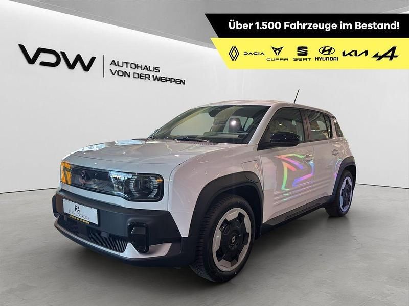 Nouă Renault 4 E-Tech Evolution 110 kW (150 CP) 2026 Alb SUV