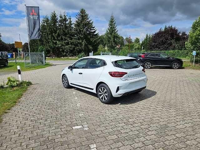 Neu Mitsubishi Colt Basis 67 PS (49 kW) 2025 Antarktisweiß Kleinwagen