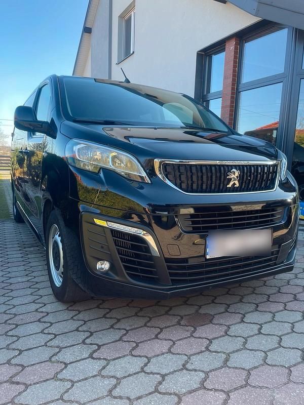 Schwarz Gebraucht 2018 Peugeot Expert Van | 16.500 € - Bild 1/4