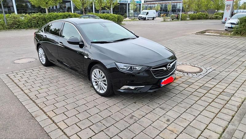 Schwarz Gebraucht 2019 Opel Insignia Sport Limousine | 13.100 € (Fairer Preis) - Bild 1/4