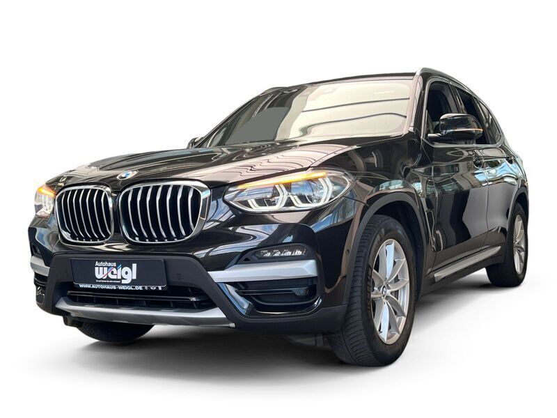 Schwarz Gebraucht 2020 BMW X3 Sport Line SUV | 34.196 € (Guter Preis) - Bild 1/4