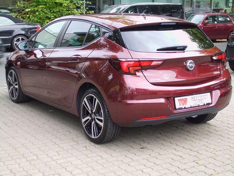 Gebraucht Opel Astra Edition 150 PS (110 kW) 2019 Rot Limousine