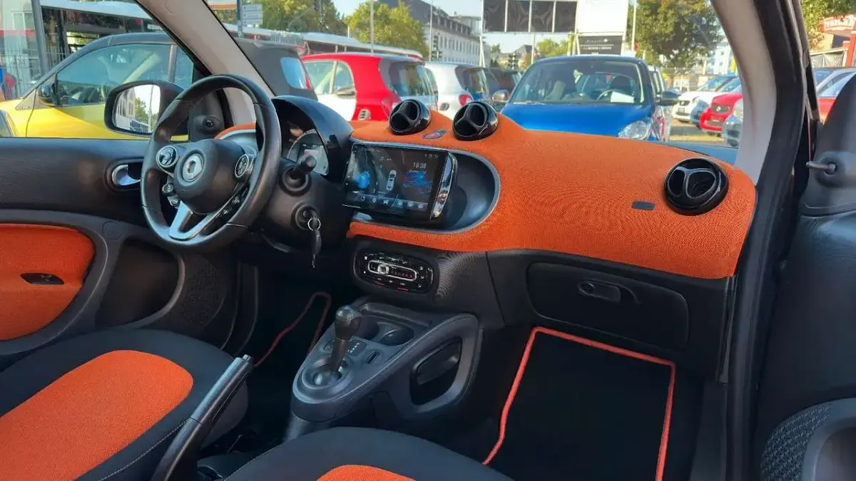 Gebraucht Smart ForTwo Coupé 71 PS (52 kW) 2015 Orange Coupé