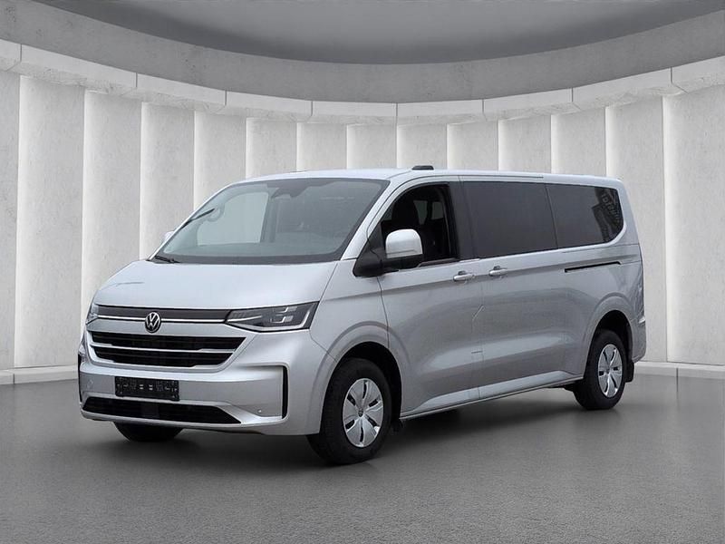 Neu VW T7 Style 150 PS (110 kW) 2026 Light grey metallic Van