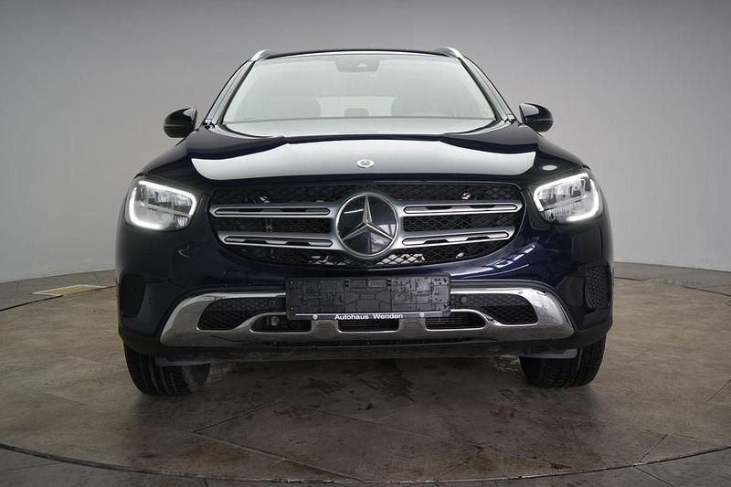 Gebraucht Mercedes GLC300e 194 PS (142 kW) 2022 Blau SUV