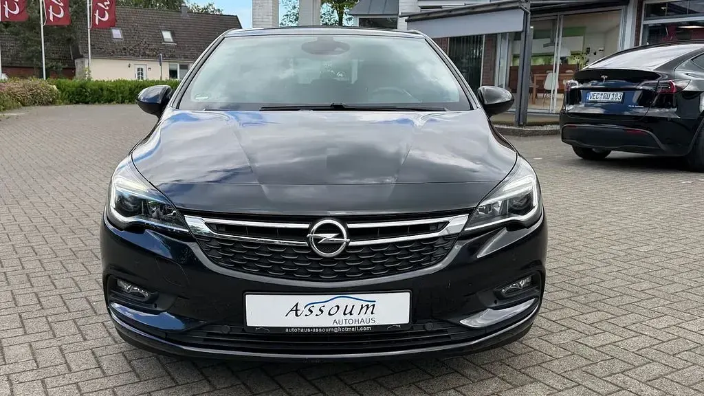 Gebraucht Opel Astra Innovation 125 PS (91 kW) 2016 Schwarz Limousine