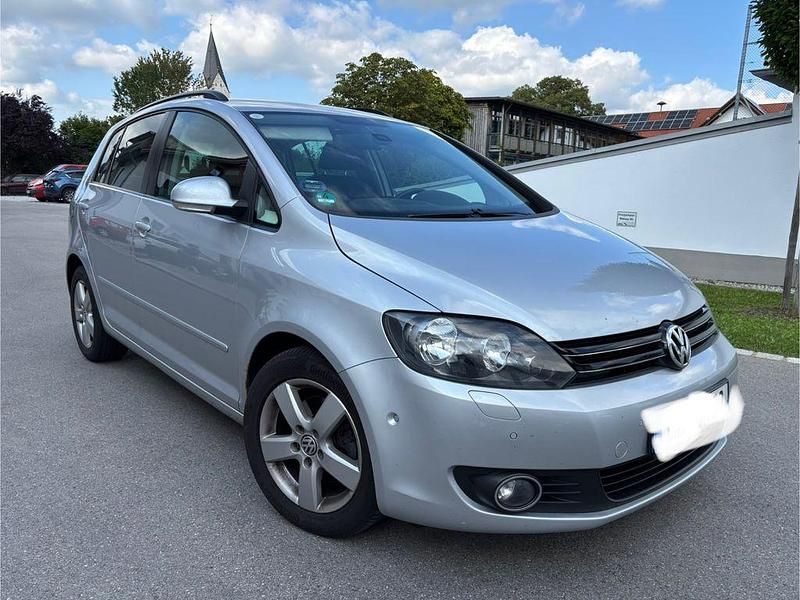 Silber Gebraucht 2011 VW Golf Plus Team Van / Kleinbus | 4.790 € (Fairer Preis) - Bild 1/4