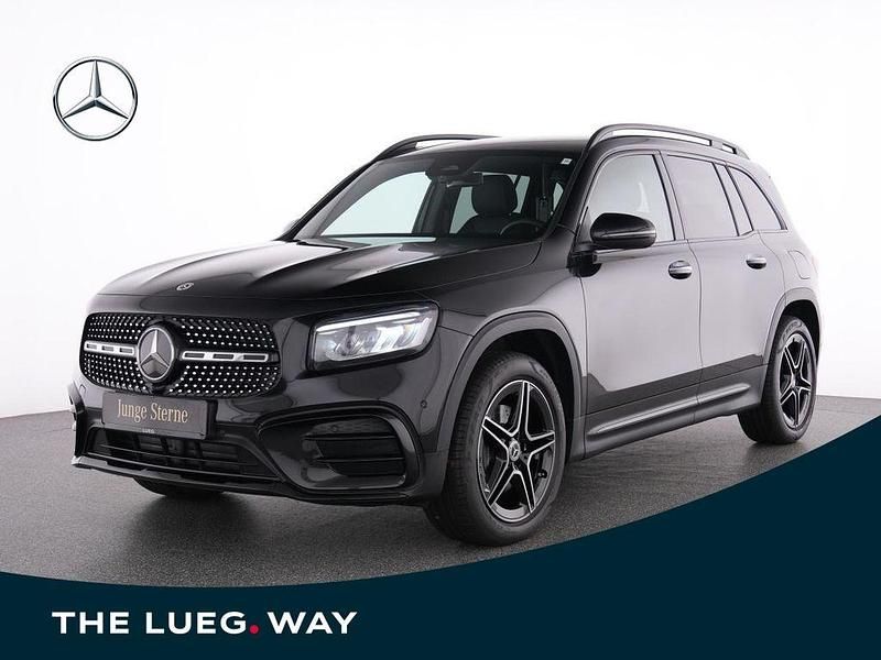 Metalliclack kosmosschwarz Gebraucht 2024 Mercedes GLB200 AMG SUV | 44.995 € (Etwas zu teuer) - Bild 1/4