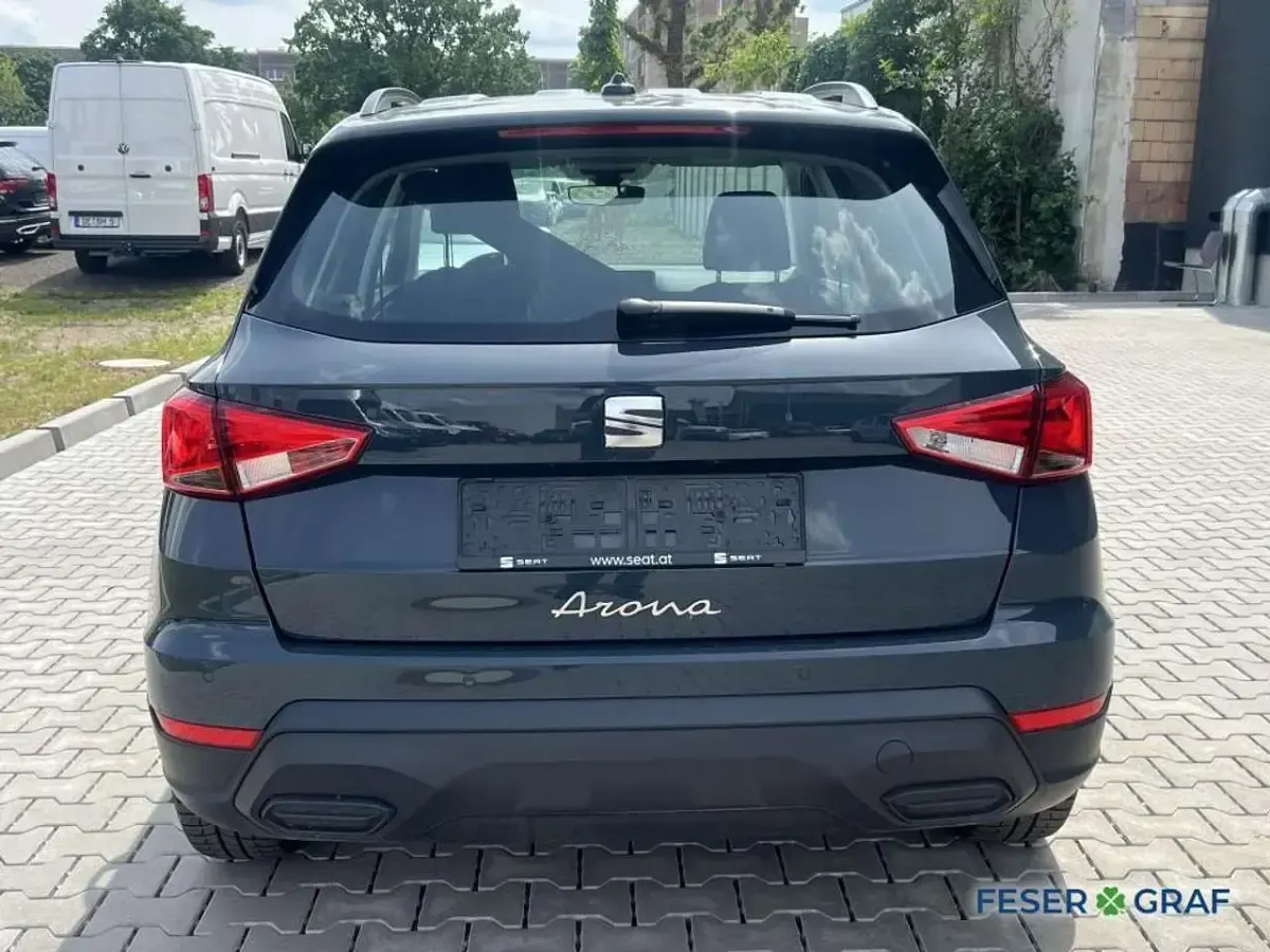 Gebraucht Seat Arona Reference 95 PS (69 kW) 2025 Blau SUV