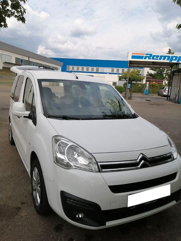 Gebraucht Citroën Berlingo 99 PS (72 kW) 2018 Weiß Van / Kleinbus