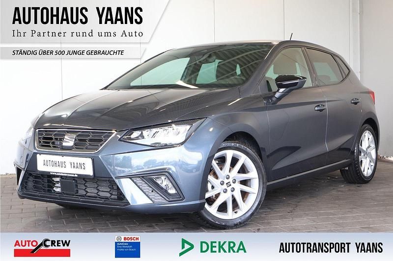 Grau Gebraucht 2024 Seat Ibiza FR Kleinwagen | 15.489 € (Superpreis) - Bild 1/4