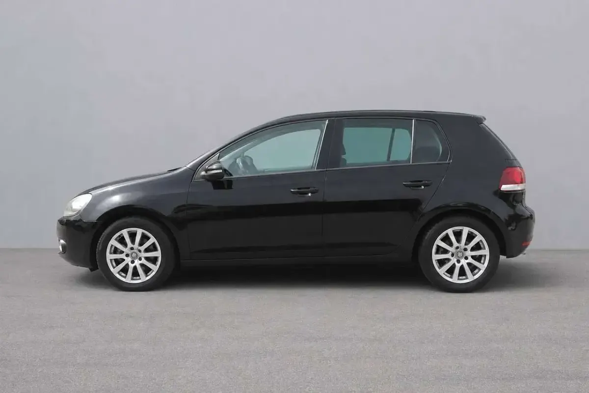 Gebraucht VW Golf VI Highline 122 PS (89 kW) 2009 Deep black perleffekt Kleinwagen