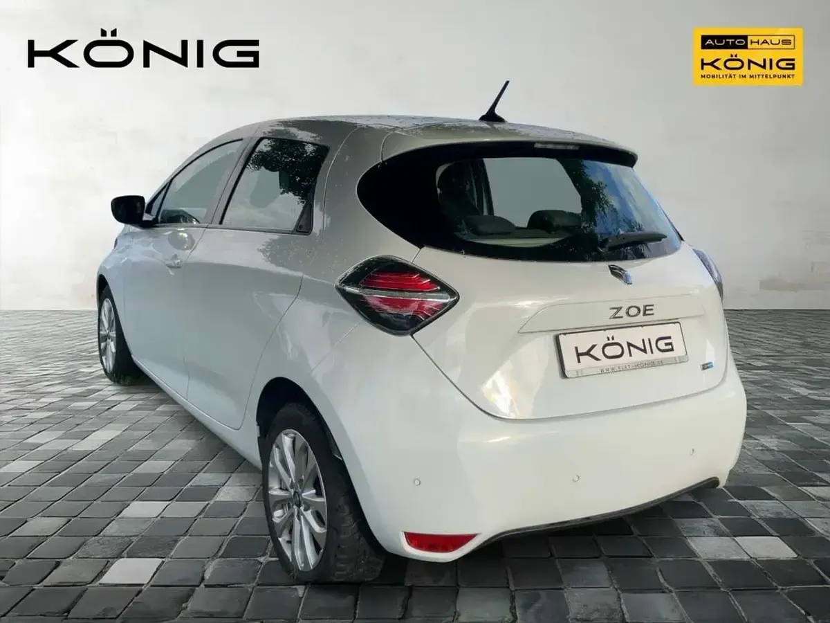 Gebraucht Renault Zoe Experience 50 kW (69 PS) 2021 Gletscherweiss Kleinwagen