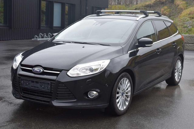 Gebraucht Ford Focus Titanium X 143 PS (105 kW) 2013 Schwarz metallic Kombi