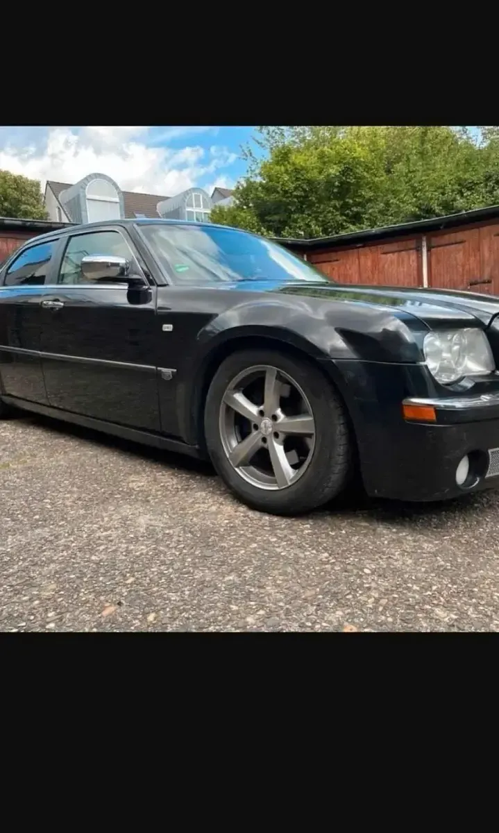 Gebraucht Chrysler 300C 218 PS (160 kW) 2006 Schwarz Limousine