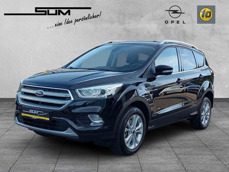 Schwarz Gebraucht 2019 Ford Kuga Titanium SUV | 18.490 € (Fairer Preis) - Bild 1/4