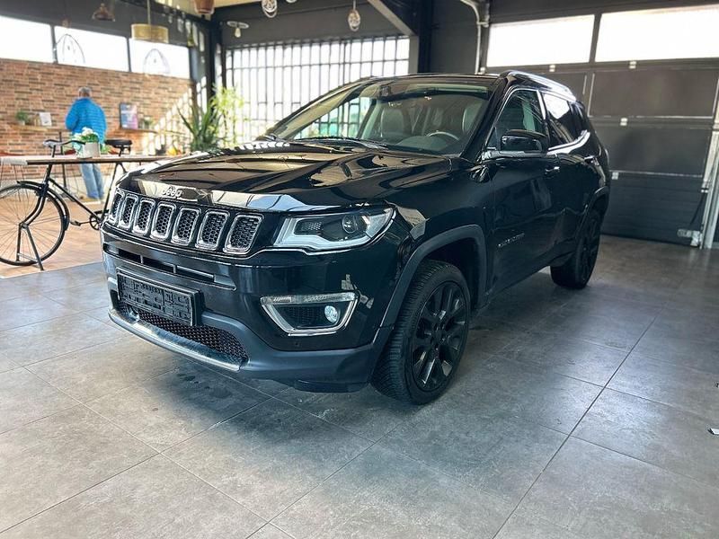 Gebraucht Jeep Compass Limited 170 PS (125 kW) 2018 Schwarz SUV