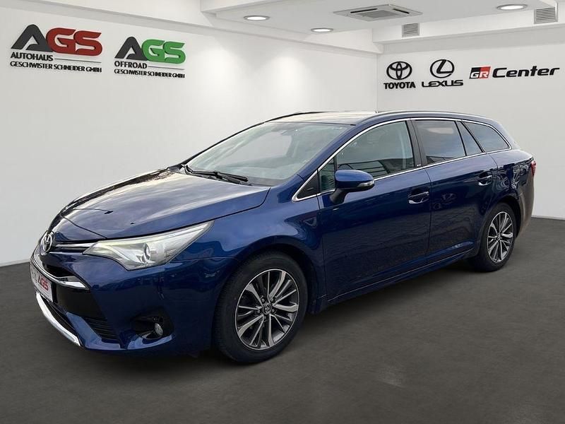 Blau Gebraucht 2017 Toyota Avensis Edition-S Kombi | 15.900 € (Fairer Preis) - Bild 1/4