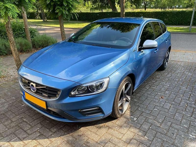 Gebraucht Volvo V60 R-Design 283 PS (208 kW) 2014 Blau Kombi