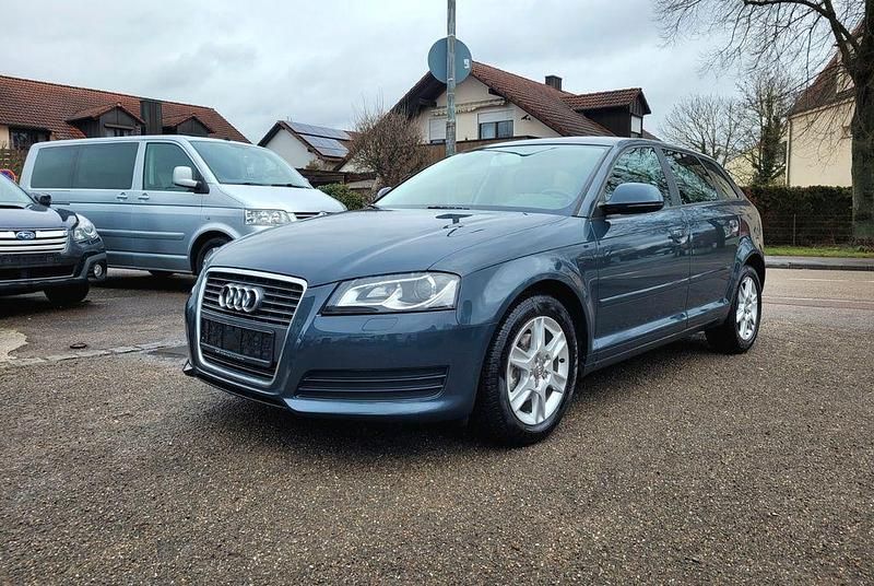 Gebraucht Audi A3 Attraction 125 PS (91 kW) 2009 Grau Kleinwagen