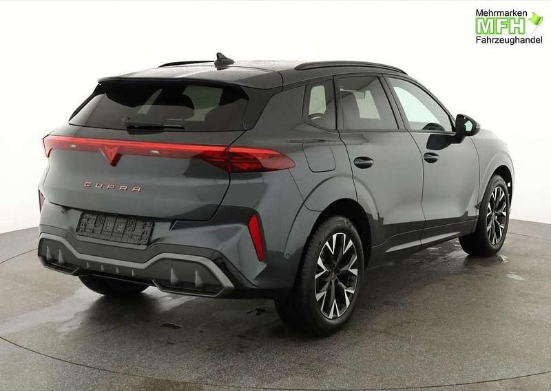 Gebraucht Cupra Terramar 204 PS (150 kW) 2025 Timanfaya grau metallic SUV