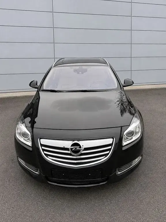 Gebraucht Opel Insignia Innovation 260 PS (191 kW) 2010 Kombi