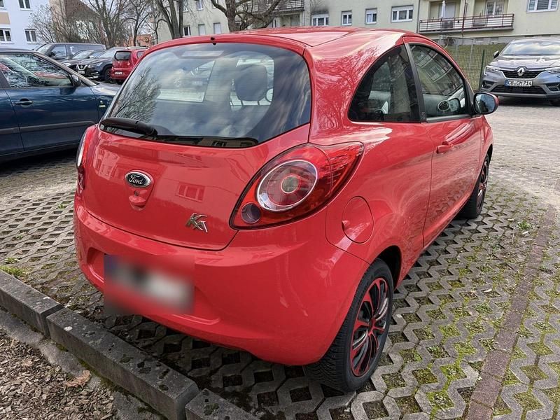 Gebraucht Ford Ka 69 PS (50 kW) 2010 Rot Kleinwagen