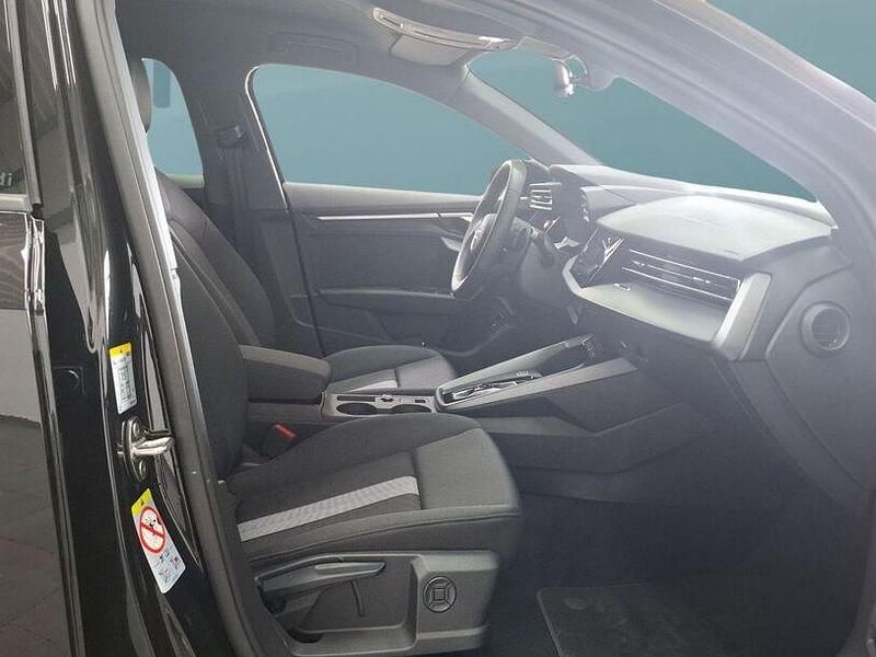 Gebraucht Audi A3 150 PS (110 kW) 2024 Schwarz Limousine