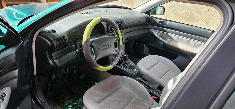 Gebraucht Audi A4 101 PS (74 kW) 1997 Grün Kombi