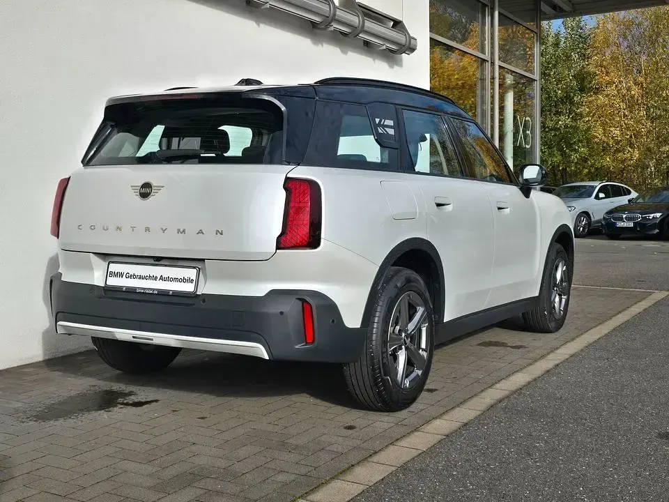 Gebraucht Mini Countryman Favoured 170 PS (125 kW) 2024 Weiß SUV
