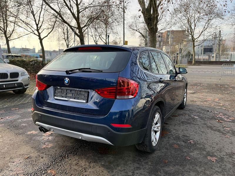 Gebraucht BMW X1 184 PS (135 kW) 2012 Blau SUV