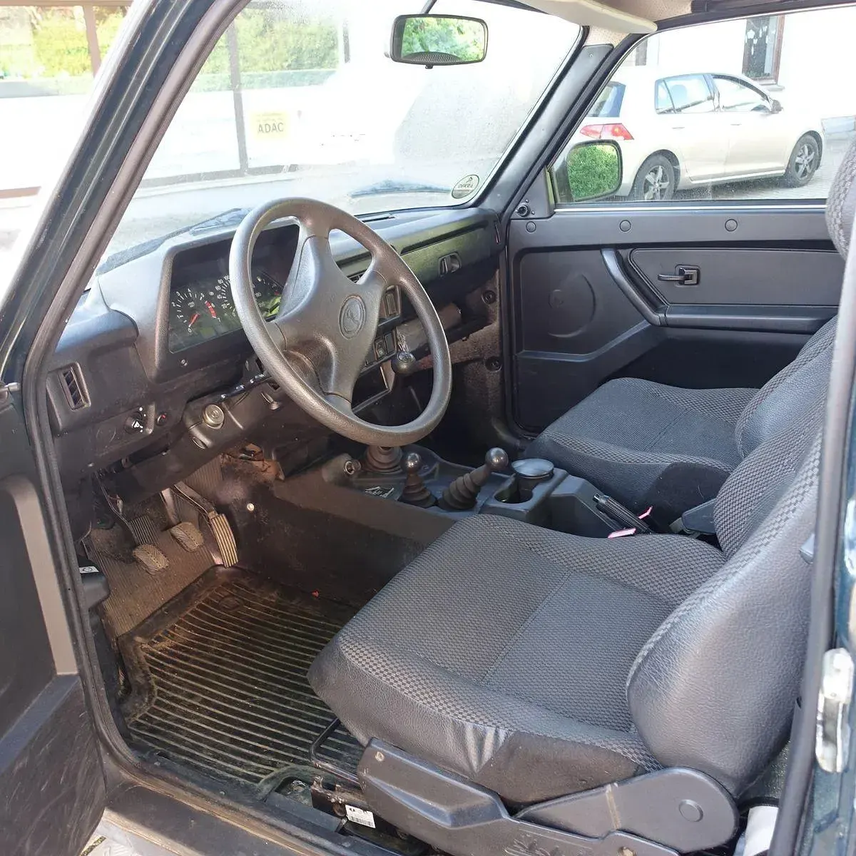 Gebraucht Lada Taiga 83 PS (61 kW) 2017 Grün SUV