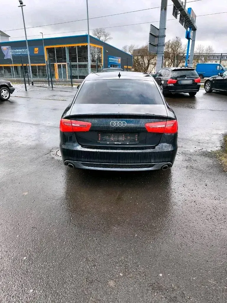 Gebraucht Audi A6 245 PS (180 kW) 2012 Schwarz Limousine