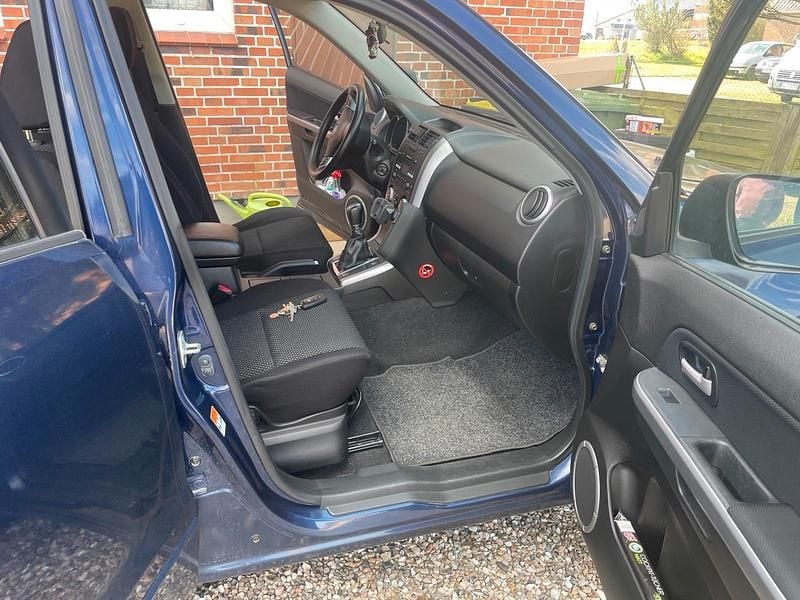 Usado Suzuki Vitara 150 HP (110 kW) 2006 Azul SUV