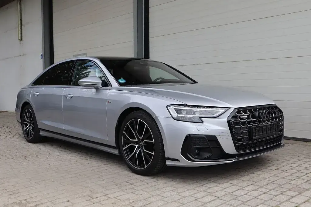 Gebraucht Audi A8L Exclusive 286 PS (210 kW) 2024 Silber Limousine