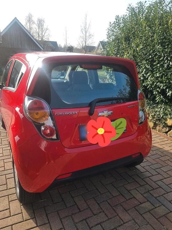 Gebraucht Chevrolet Spark LS 68 PS (50 kW) 2011 Rot Kleinwagen